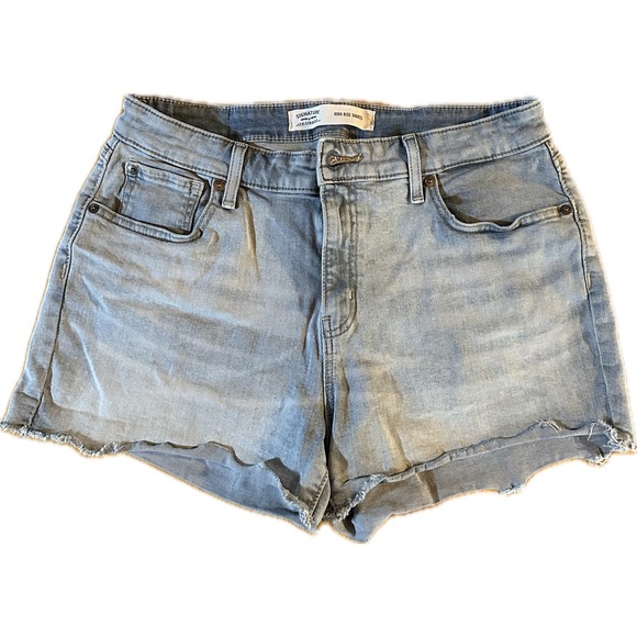 Women's Levi’s High Waist Light Wash‎ Denim Shorts 31/12 Frayed Hem - Picture 1 of 6